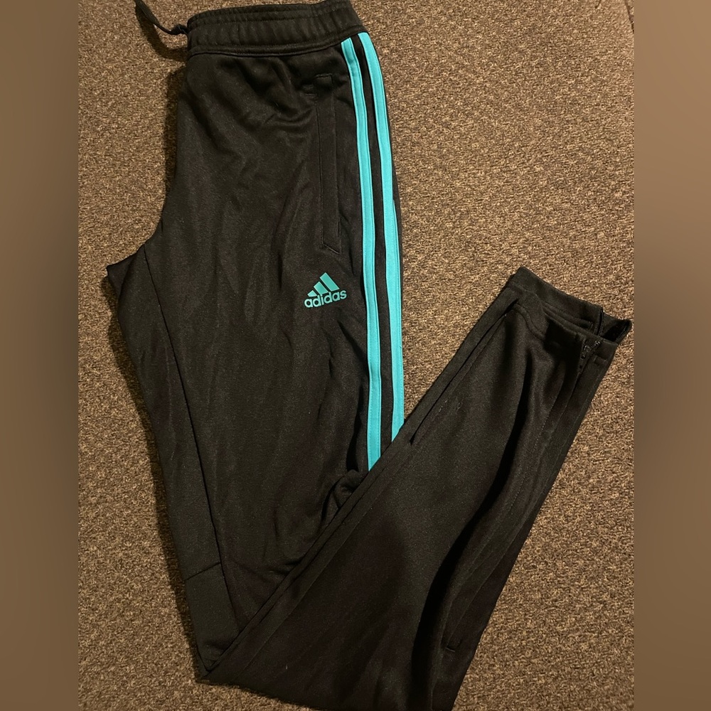 Adidas Tiros